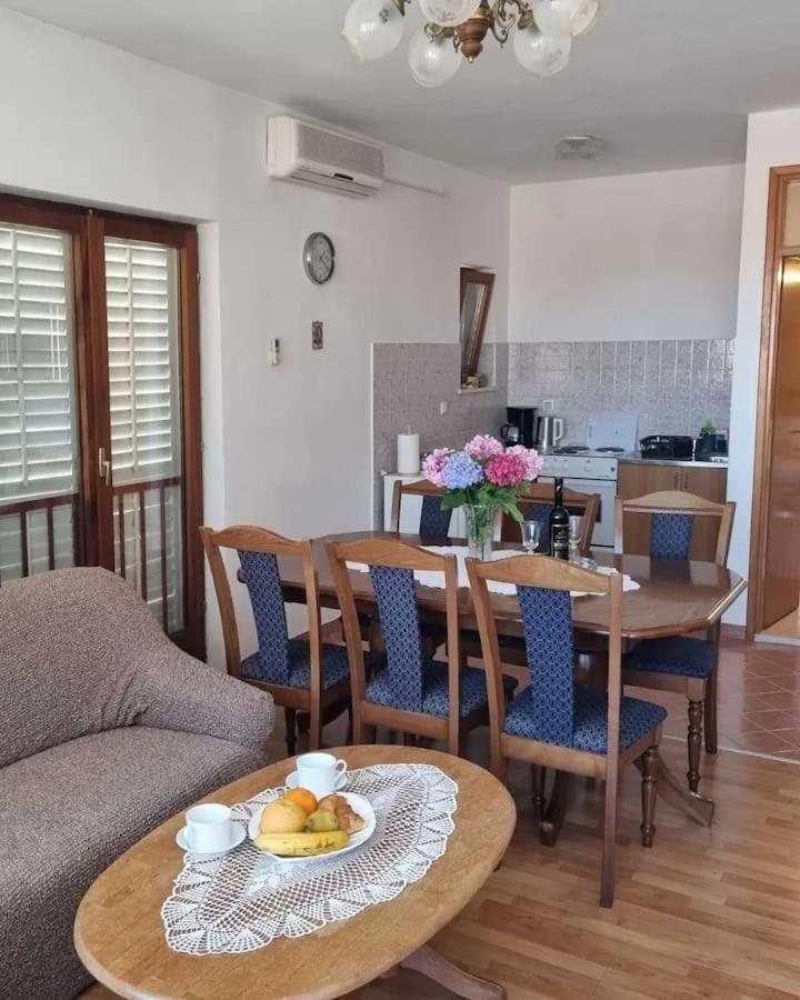 Zvekovica Antonny Apartment מראה חיצוני תמונה